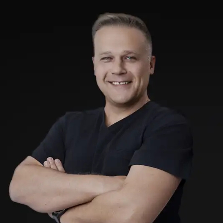 dr n. med. Aleksander Baron